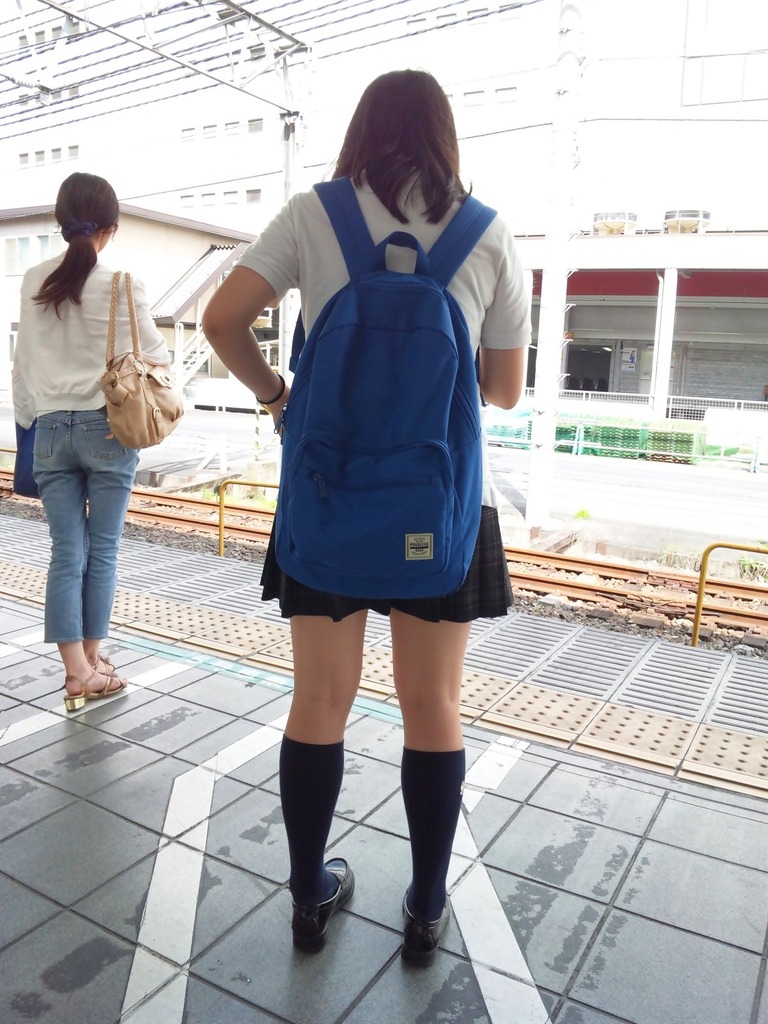 ムチムチ太ももJK19