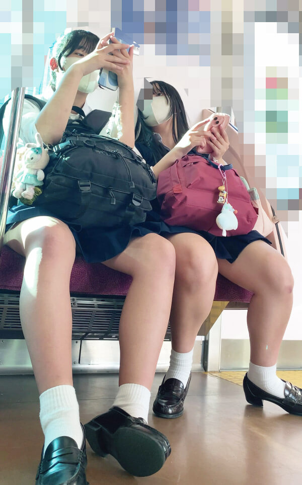 電車女子高生5