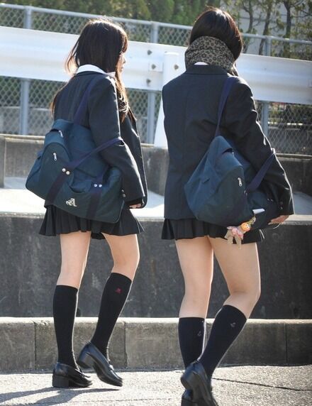 女子高生太もも132