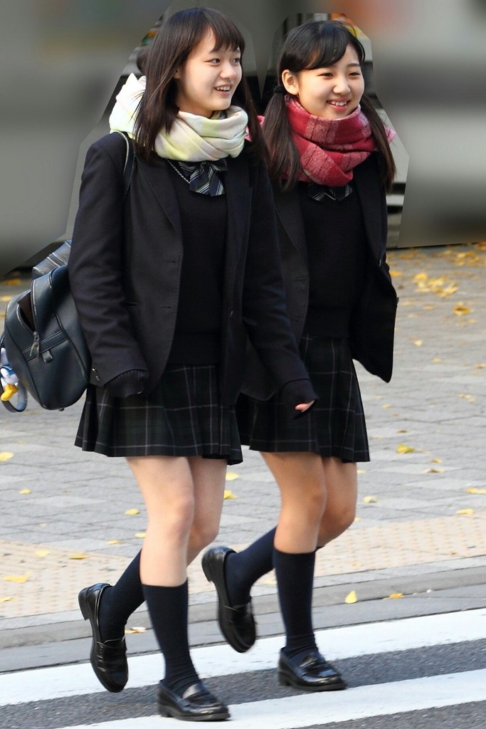女子高生太もも130