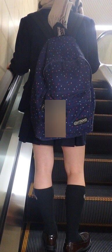 後ろ姿JK37