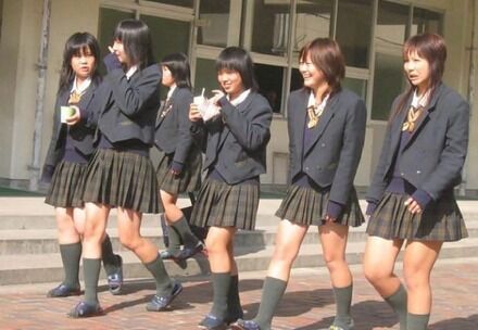 女子高生太もも17