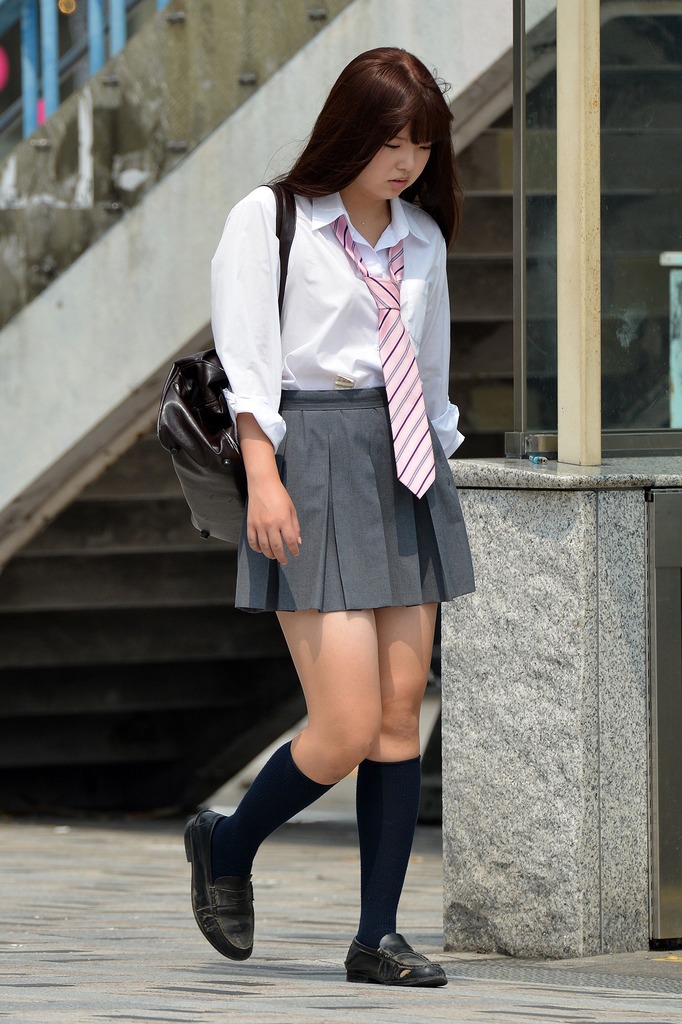 女子高生太もも14