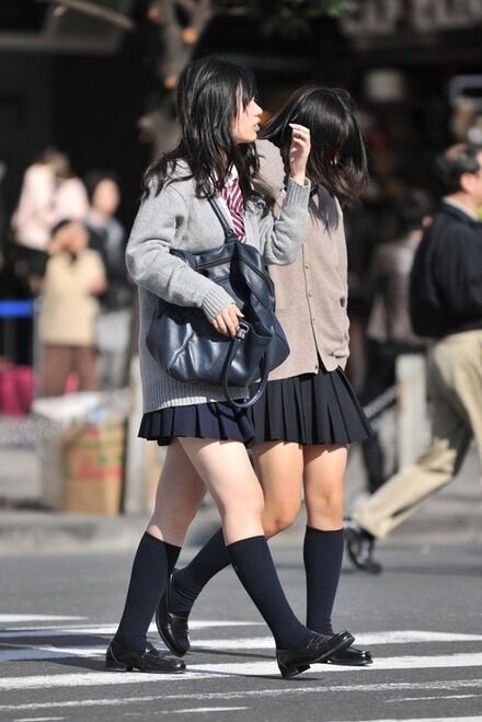 女子高生太もも128