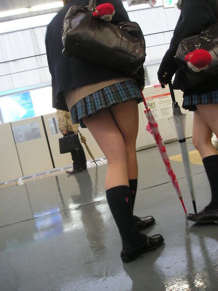 女子高生太もも46