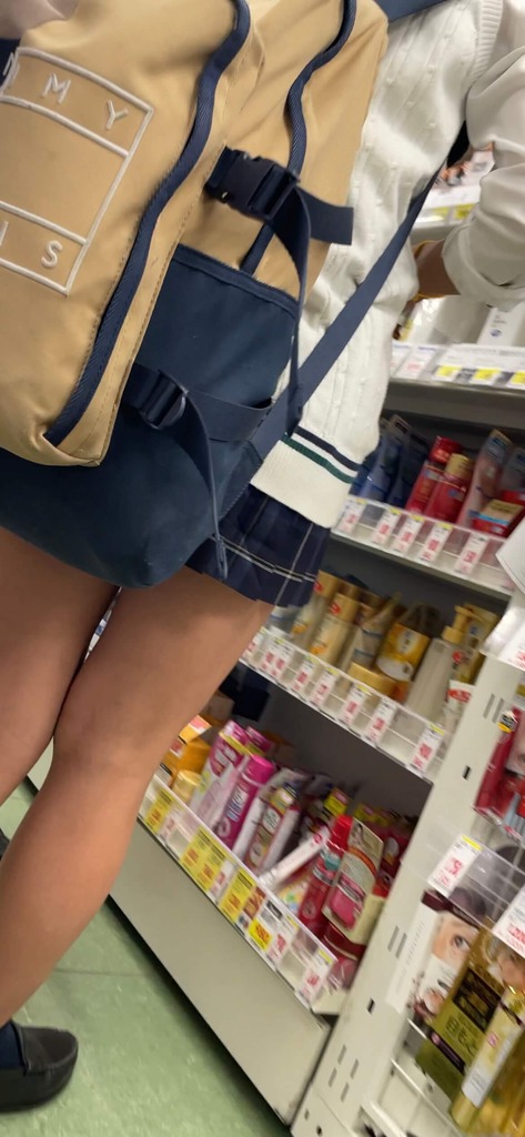 女子高生37
