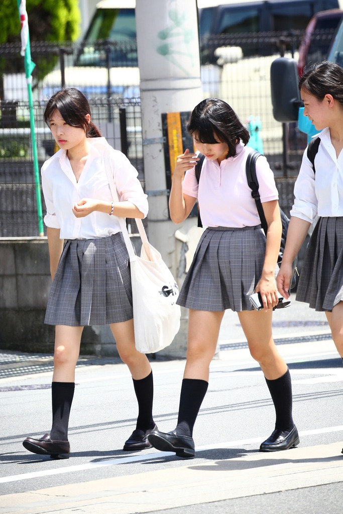 女子高生太もも3