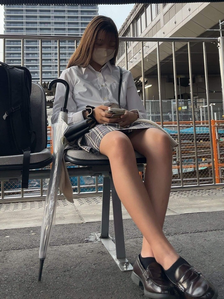 制服女子高生8