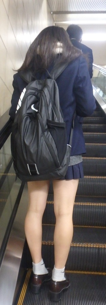後ろ姿JK27