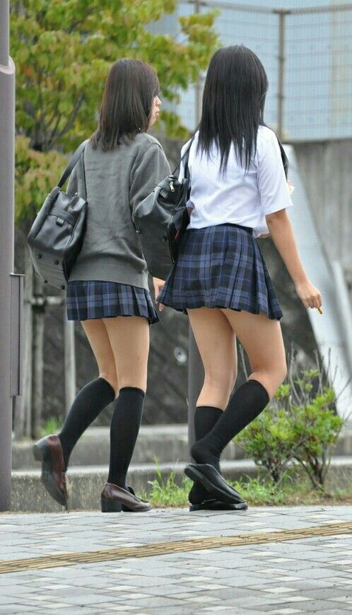女子高生太もも89