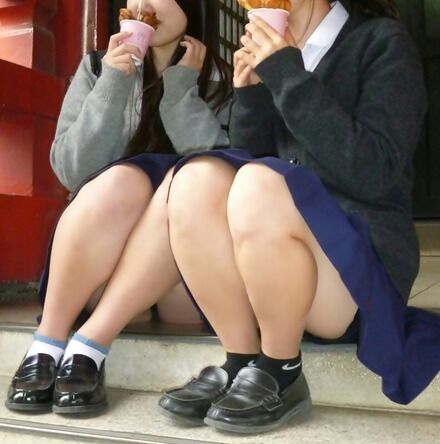 パンチラJK16