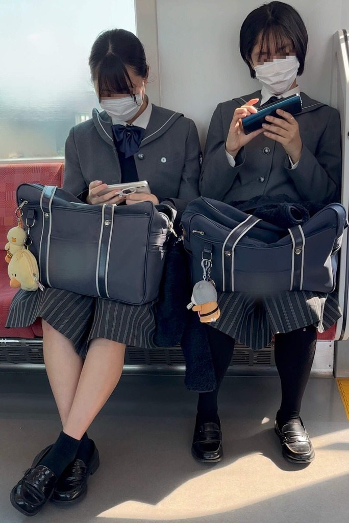 電車女子高生9