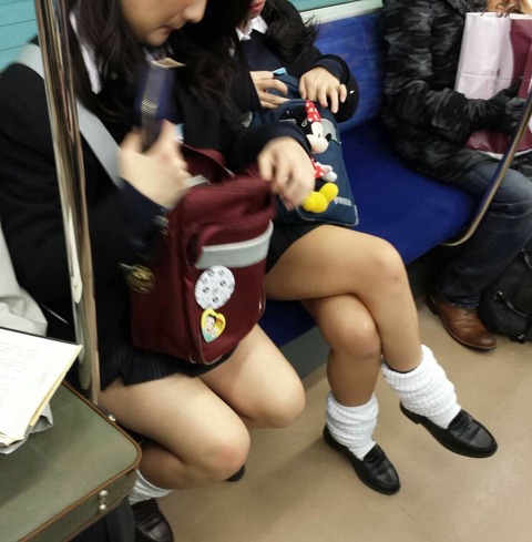 女子高生2