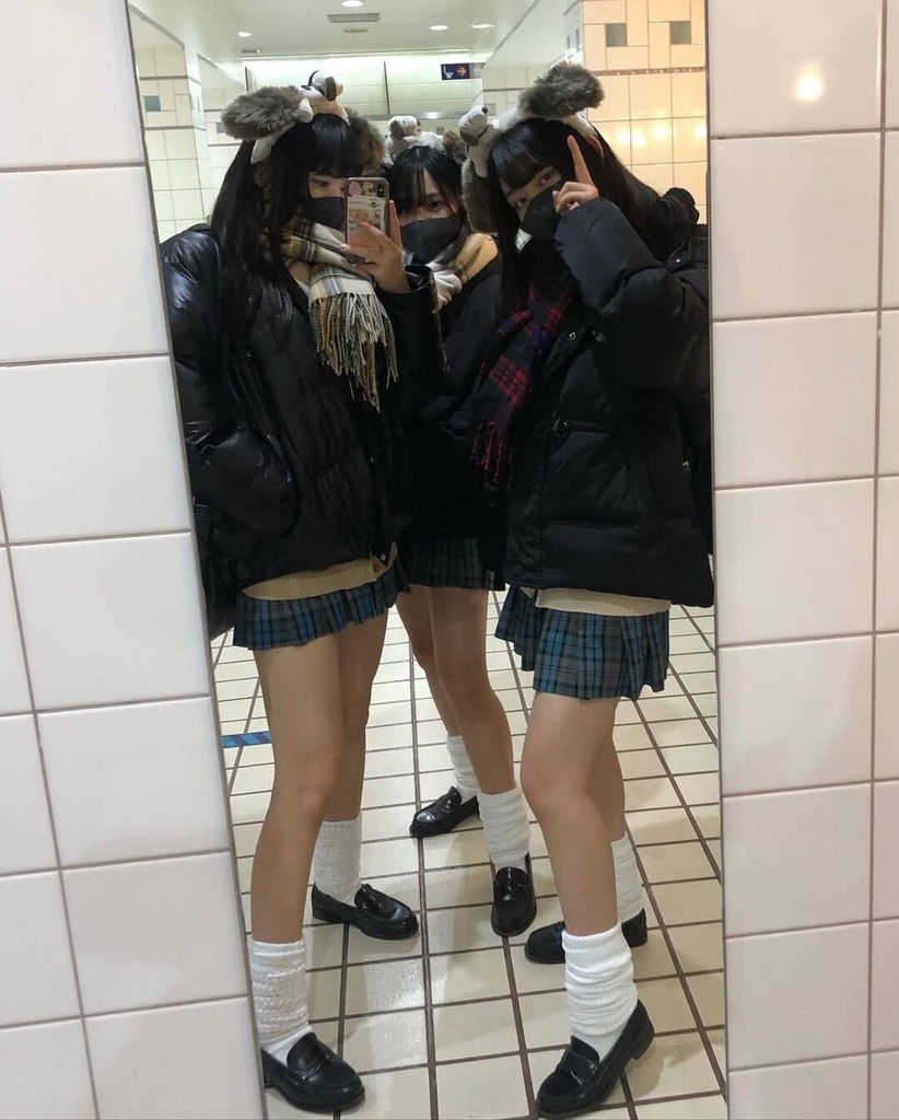 女子高生11