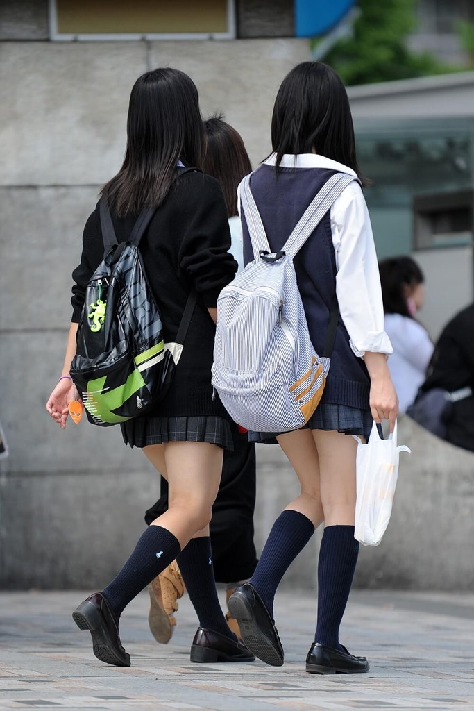 女子高生57