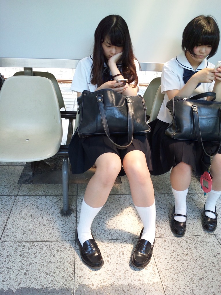 女子高生太もも25