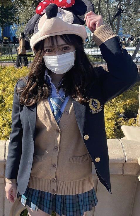【画像】もう一度復活してほしい青チェ制服JKと出会いたいなww