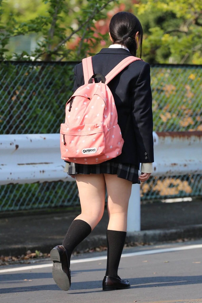 女子高生59