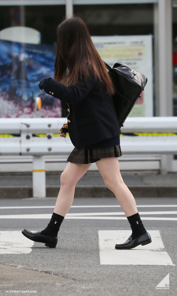 街にいるだけで元気100倍になるミニスカ女子高生