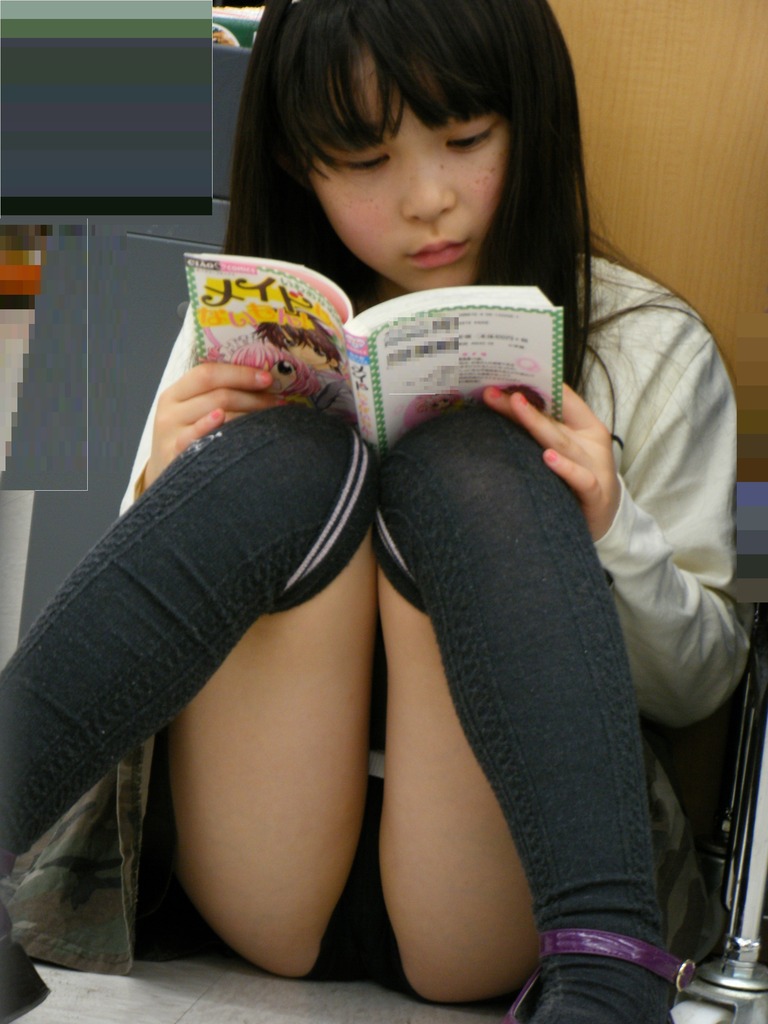 パンチラJK11