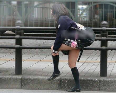 女子高生太もも86