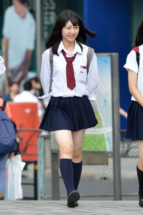 女子高生生脚58