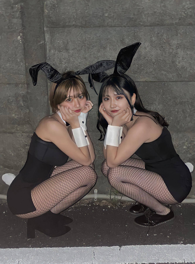 【画像】女子高生が全力でふざけている写真