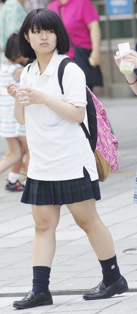 女子高生太もも13