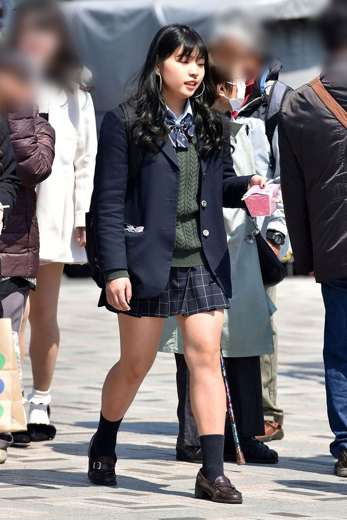 女子高生太もも67