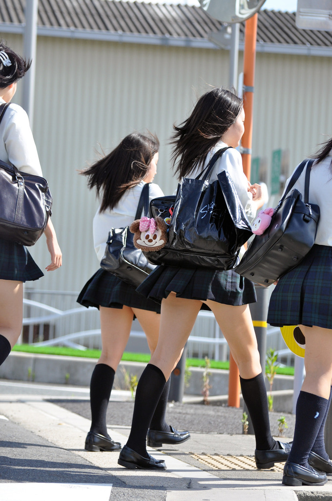 女子高生太もも6