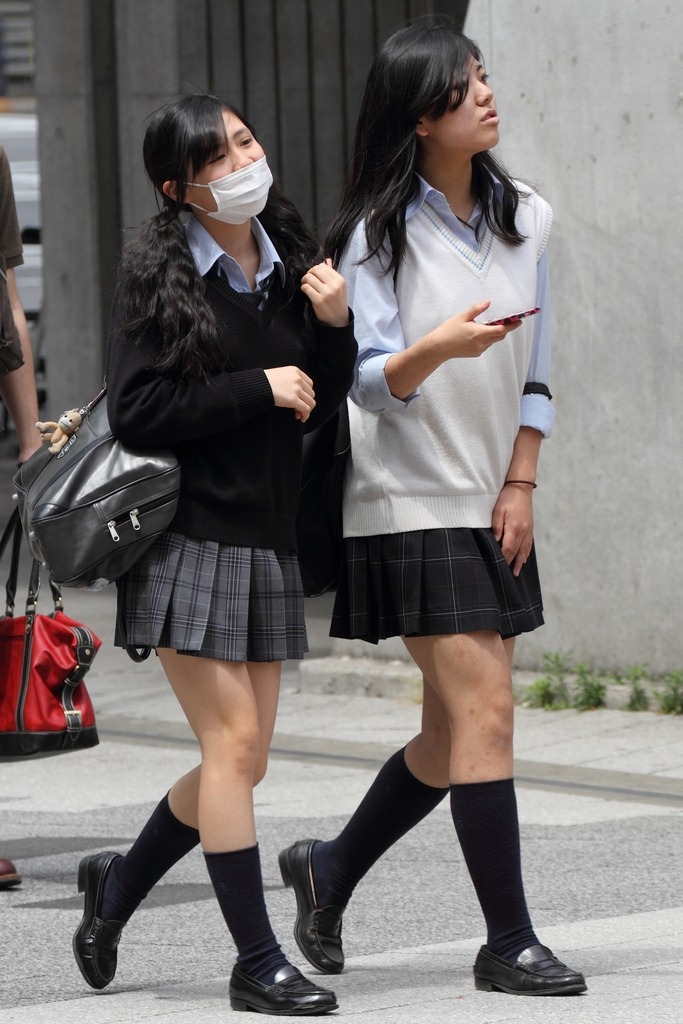 女子高生太もも17