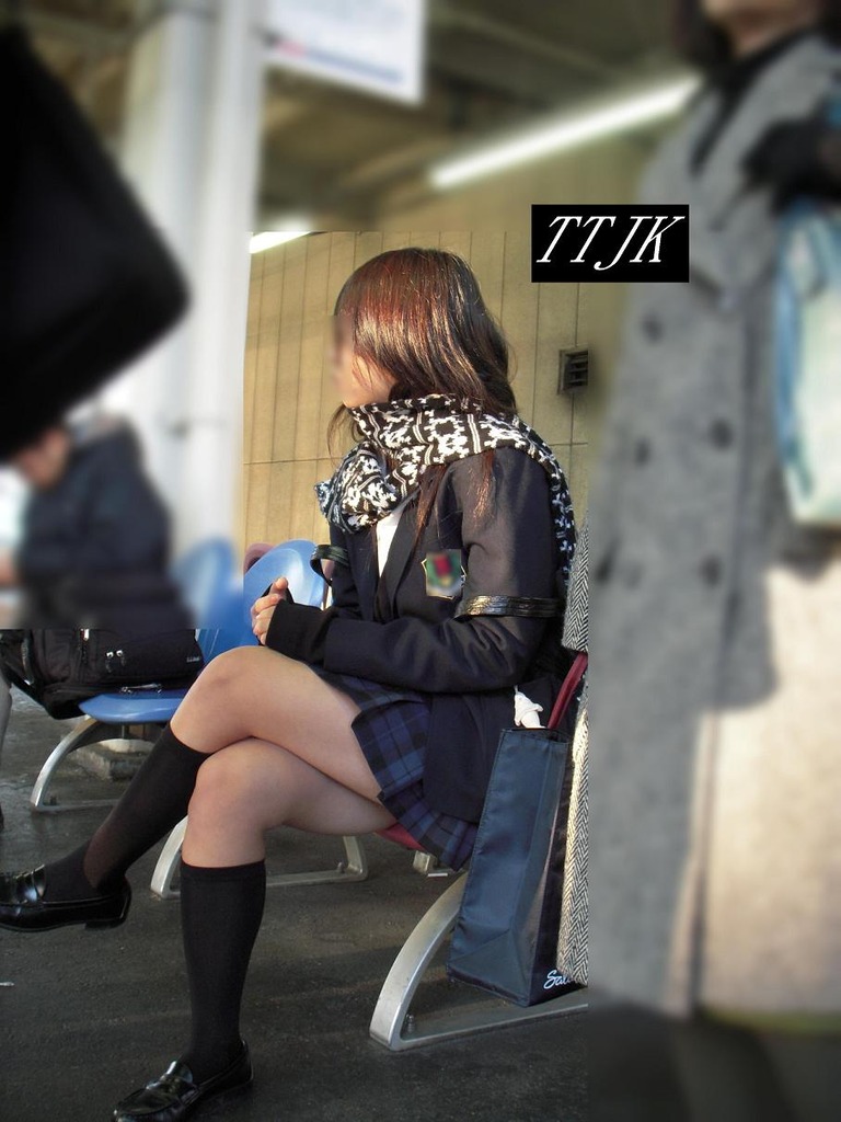 女子高生74