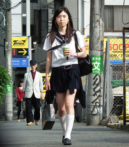 女子高生太もも92