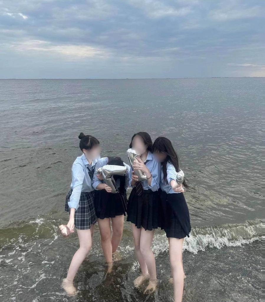 女子高生8