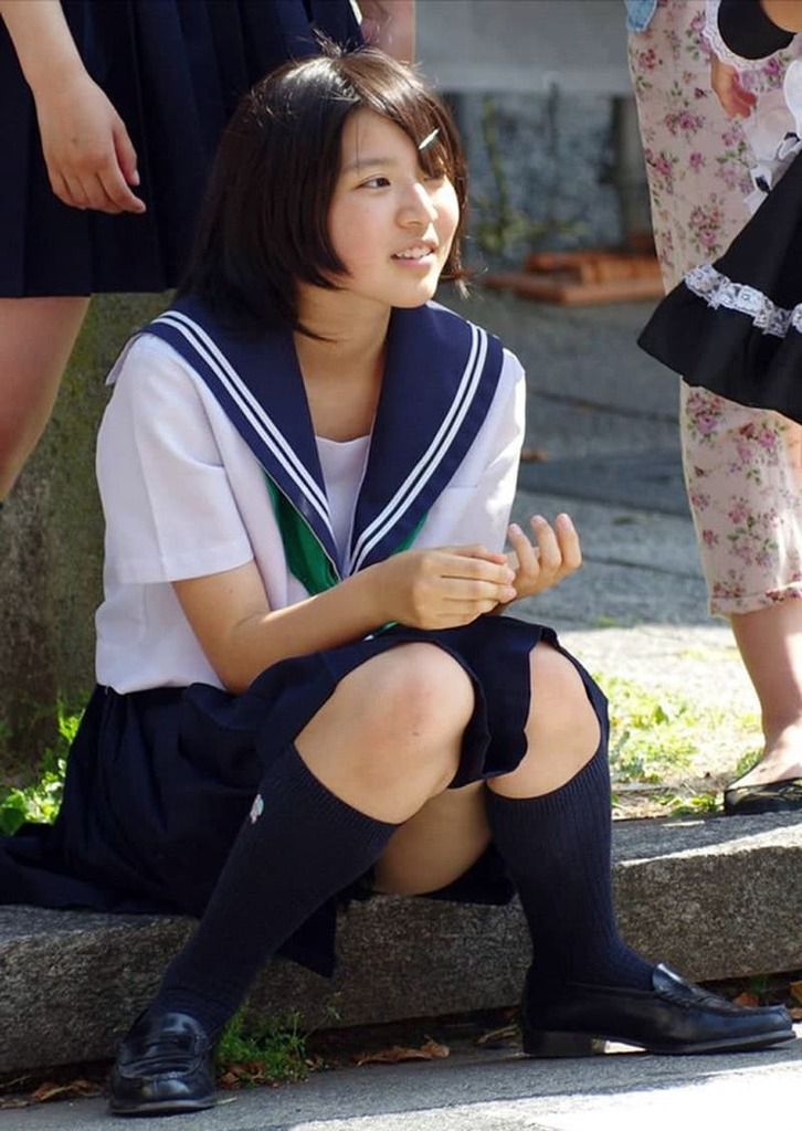 パンチラJK4