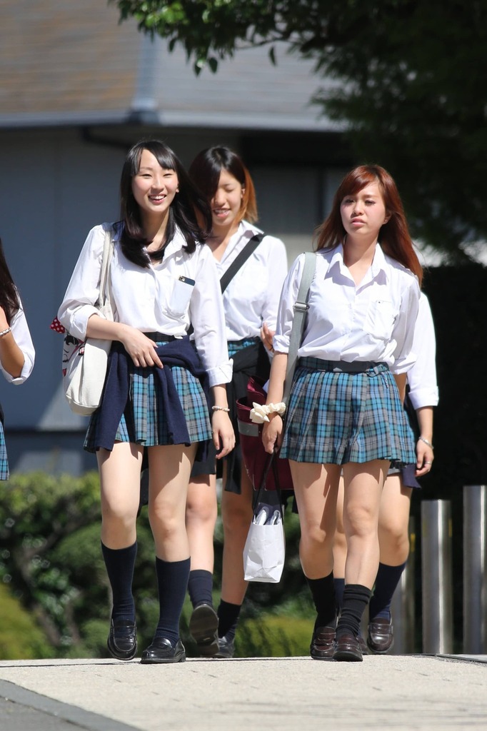 女子高生太もも76