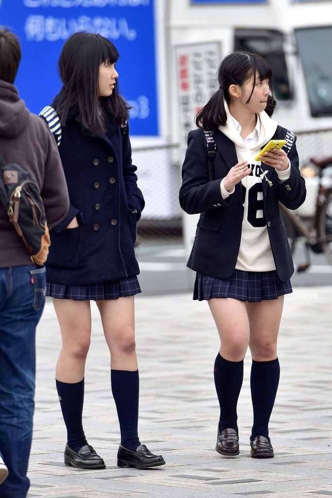 女子高生太もも6