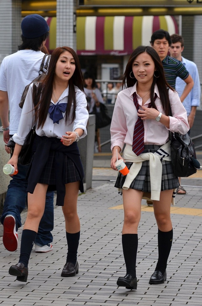 女子高生太もも16