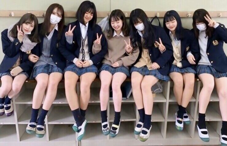 太もも生脚JK21