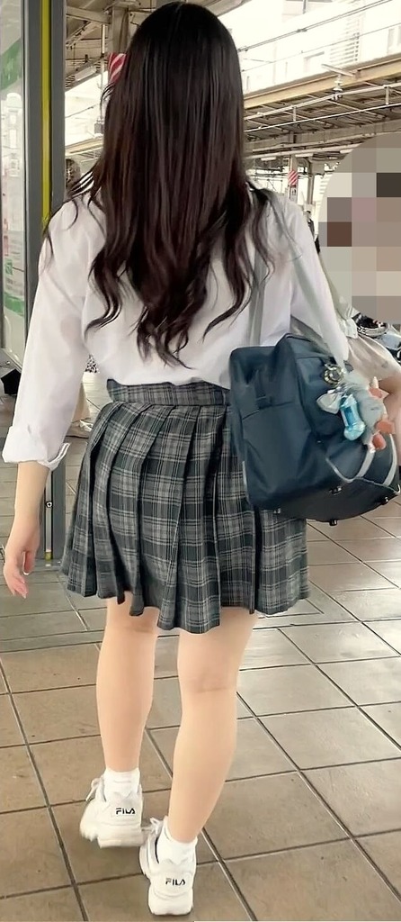 女子高生32
