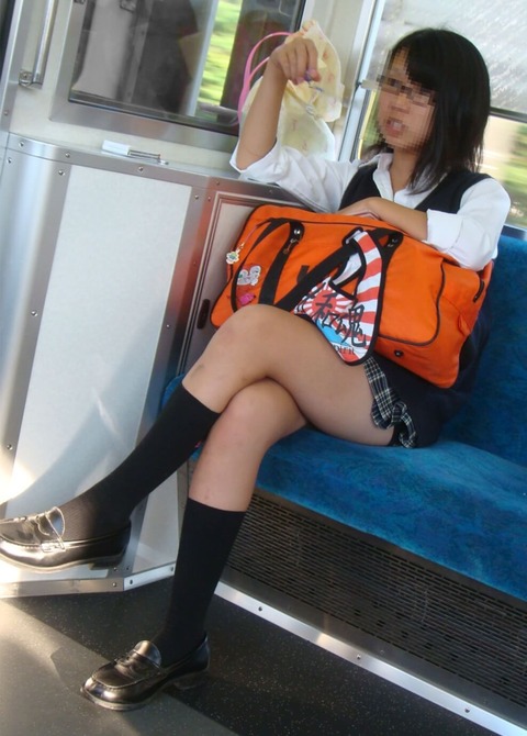 女子高生79