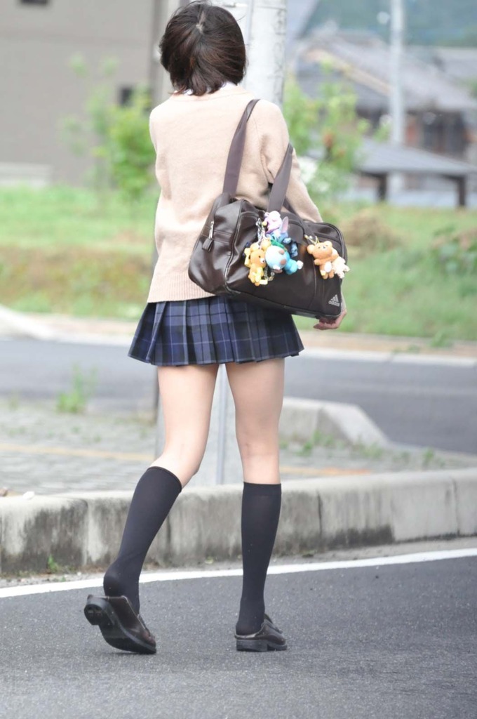 女子高生太もも32