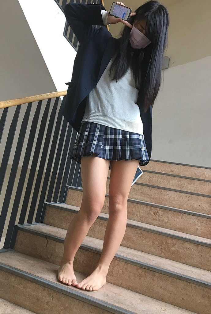 女子高生4