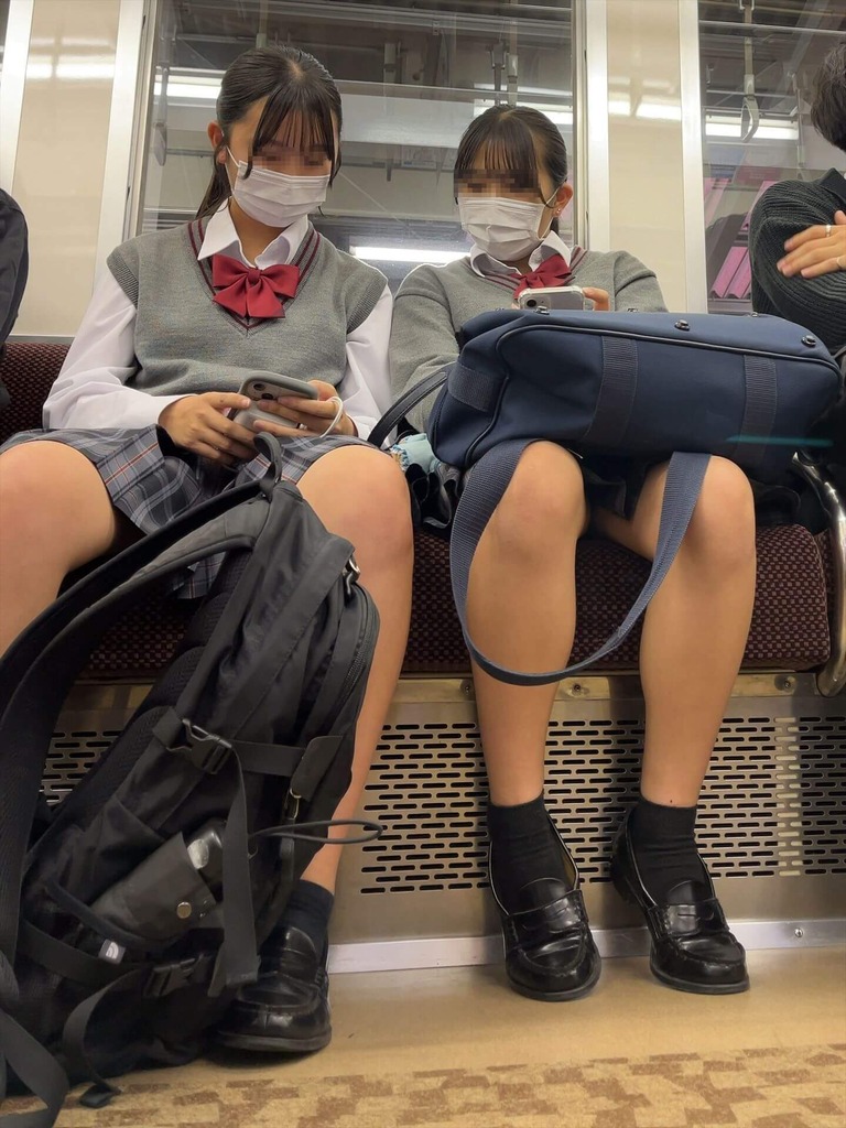 電車女子高生6