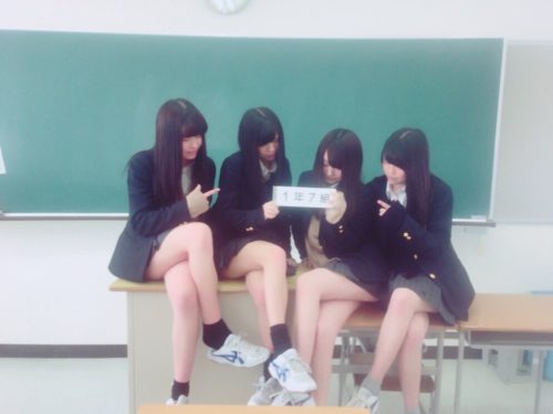 ツライことがあってもたくさんの女子高生を見て元気出そうぜ！