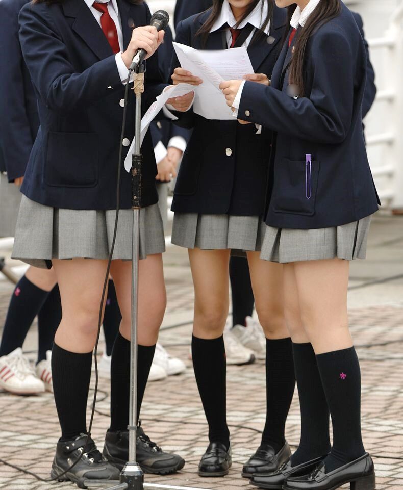 女子高生の太もも42