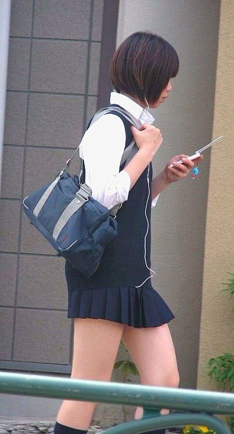 女子高生太もも58