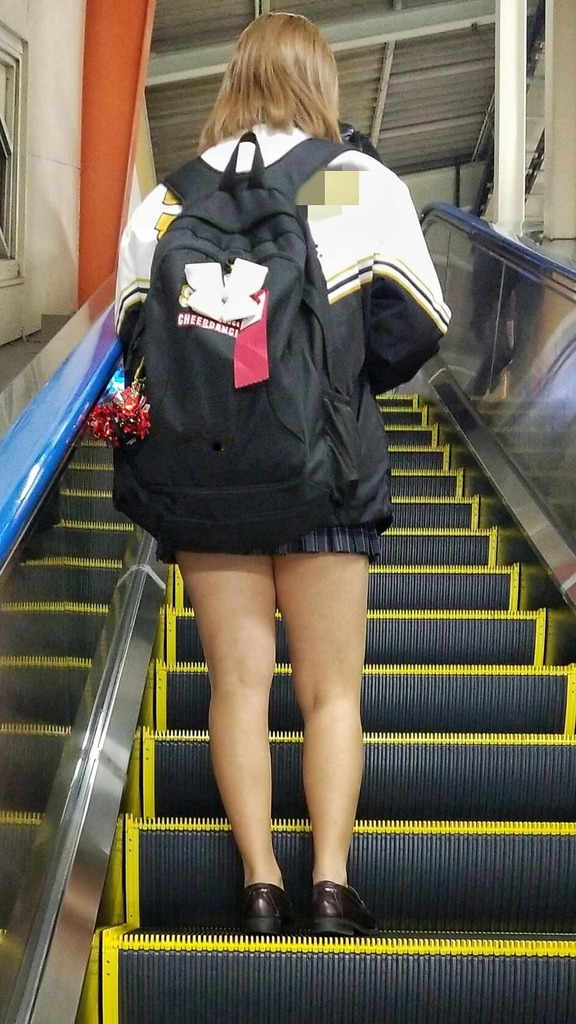 ミニスカJK35