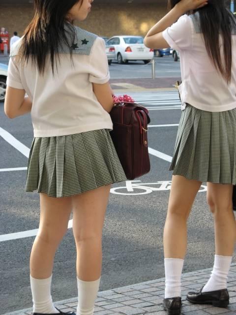 女子高生太もも126