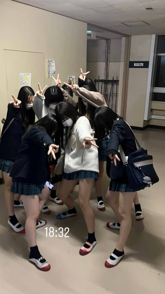 集合写真JK83
